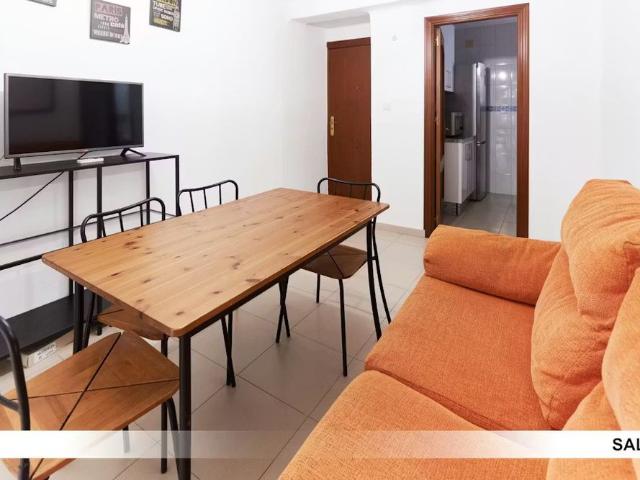 Apartamento en alquiler en Los Remedios, Sevilla