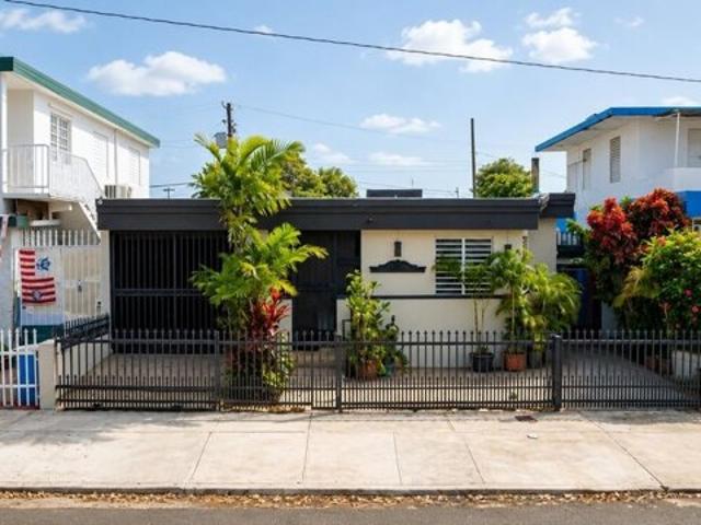 House for sale in San Juan