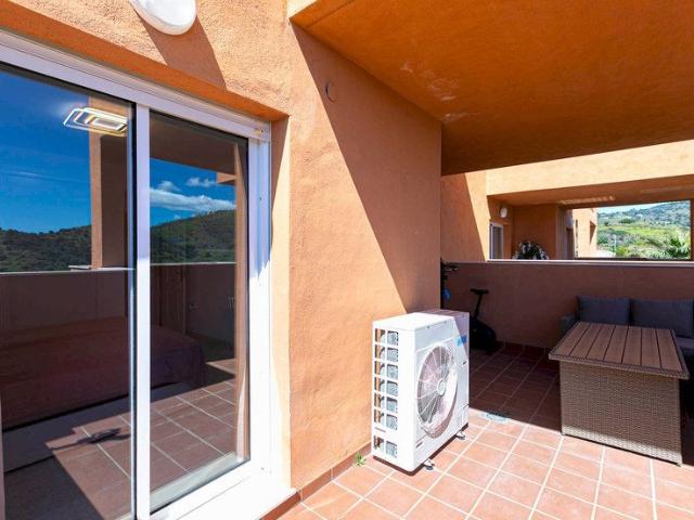 Apartamento en alquiler en Rícmar, Costa del Sol Occidental