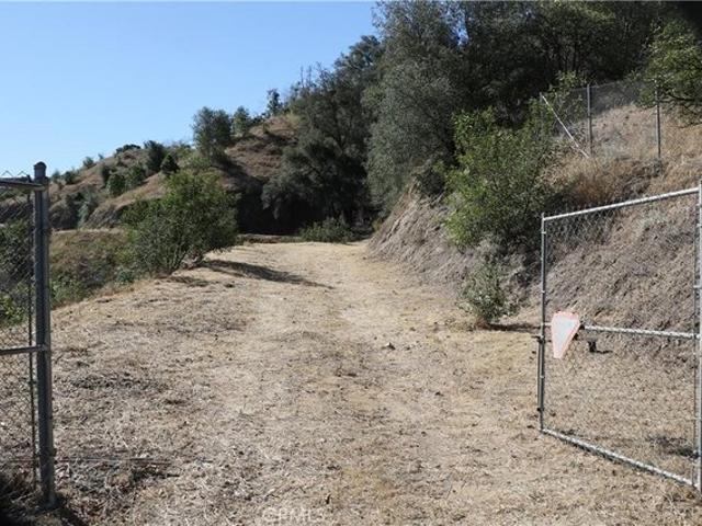Land for sale in Temecula, California