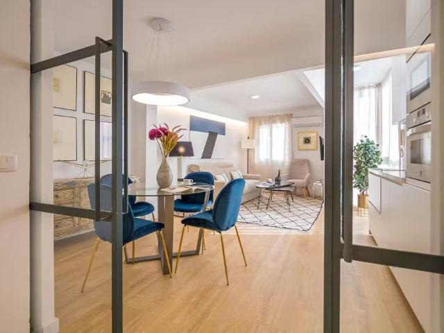 Apartamento en alquiler en Casco Antiguo, Sevilla