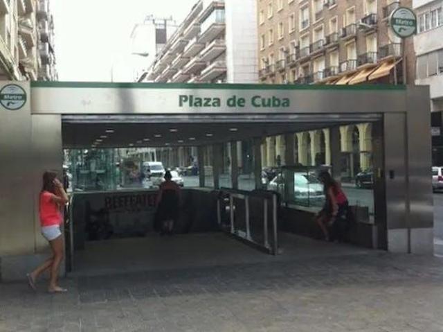 Apartamento en alquiler en Los Remedios, Sevilla