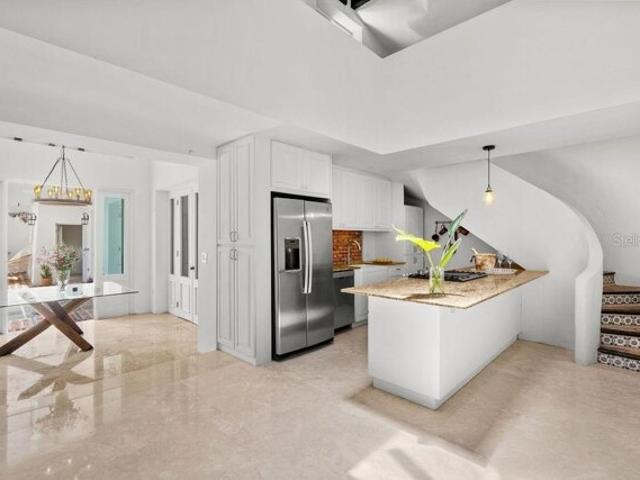 House for sale in San Juan