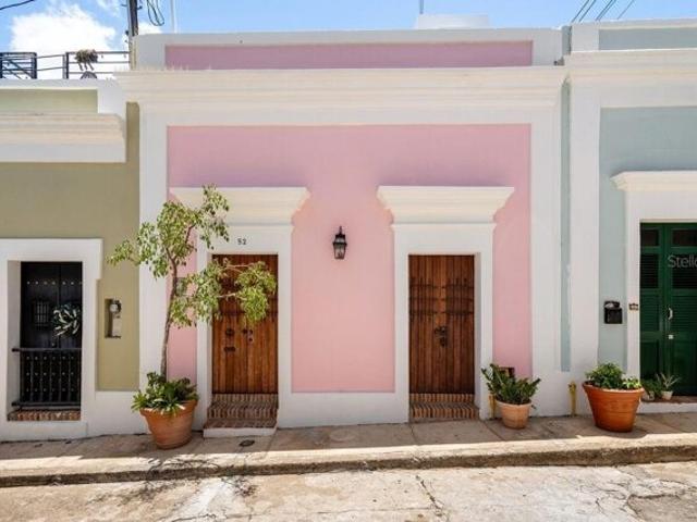 House for sale in San Juan