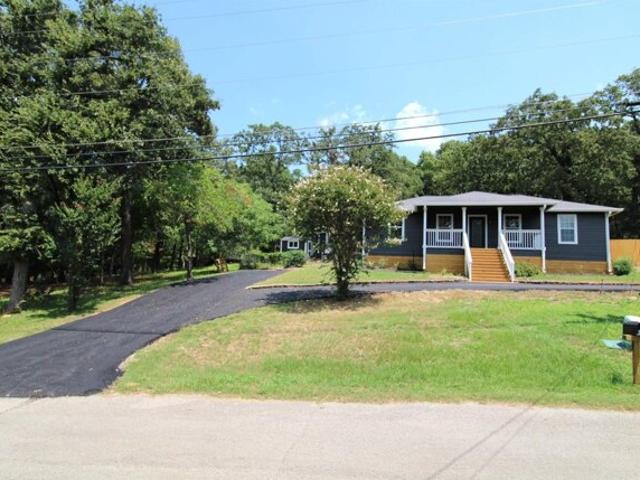 House for sale in Murchison, Texas