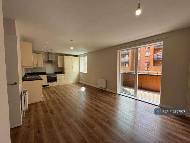 Apartment for rent in North End, Greater London