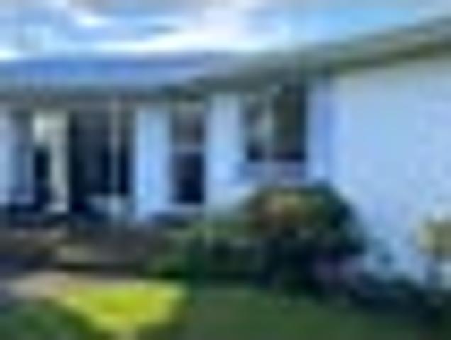 House for sale in Chaslands, Canterbury