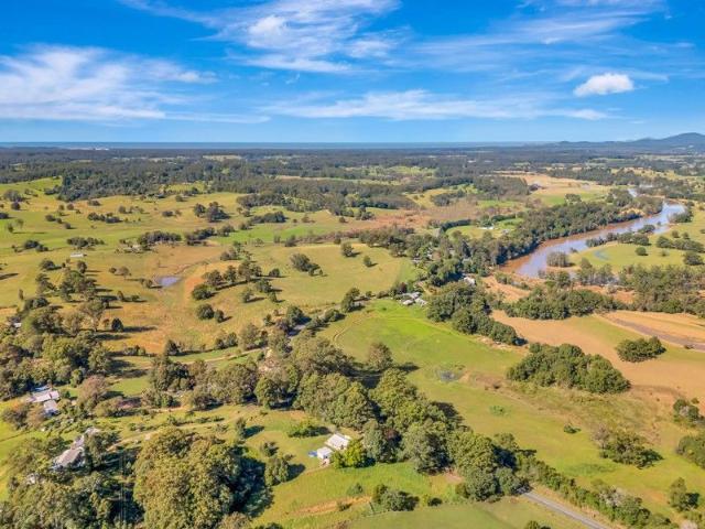 House And Land for sale in Tewinga