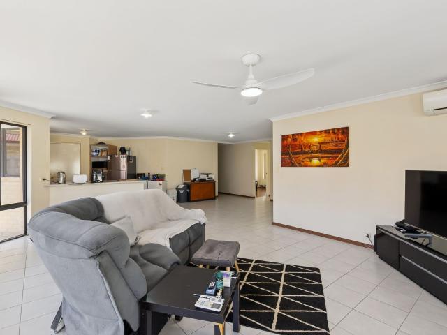 House for sale in Bennett Springs, Western Australia