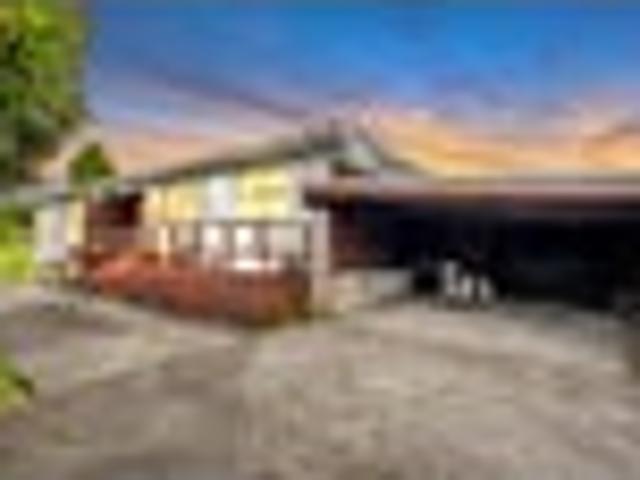 Apartment for sale in Wairau Valley