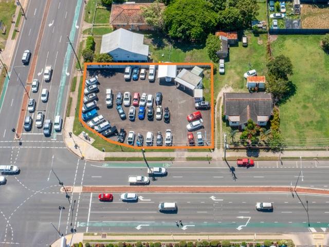 Garage for rent in Banyan, Queensland