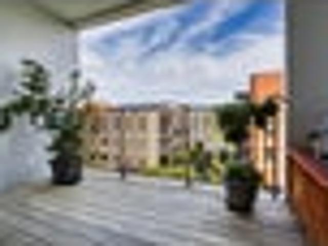 Apartment for sale in Paremoremo