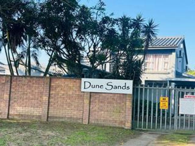 Townhouse for sale in UMhlathuze Municipality, Kwazulu-natal