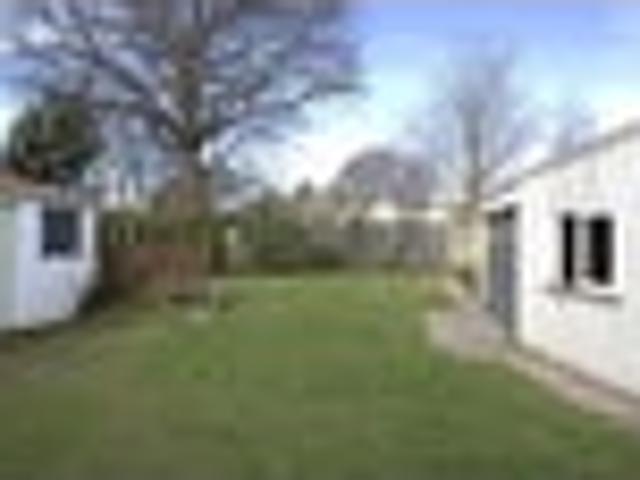 House for sale in Chaslands, Canterbury
