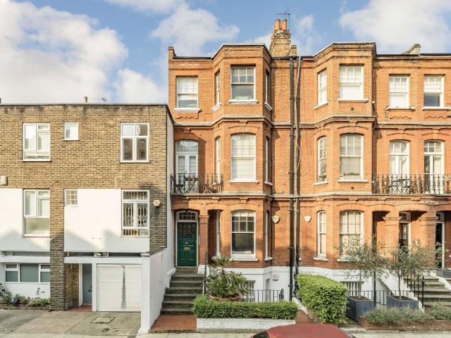 Apartment for rent in Brompton, Greater London