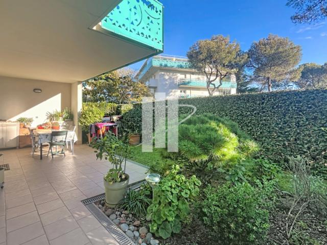 Appartement vente à Arrondissement de Draguignan, Saint-raphaël