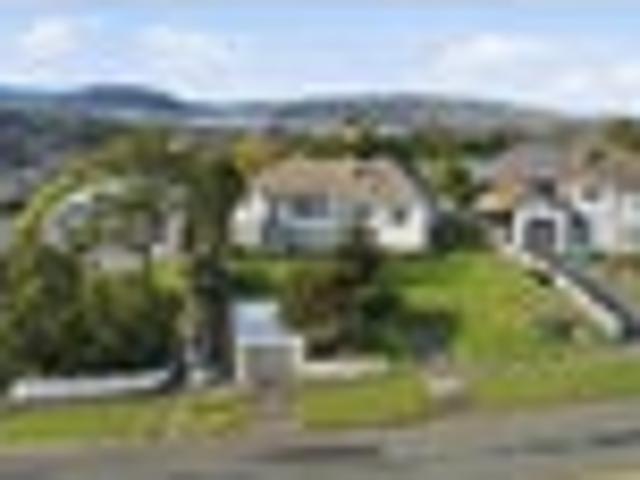 House for rent in Otakou