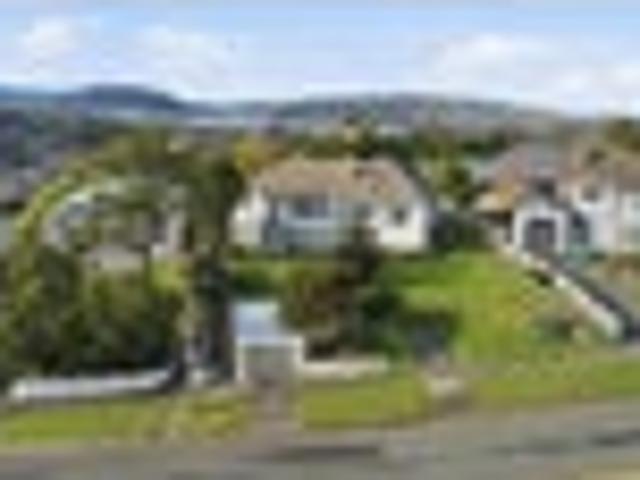 House for rent in Otakou