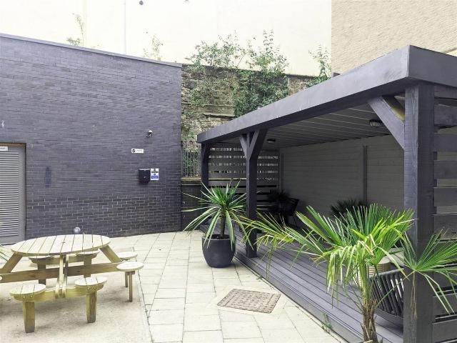 Studio for rent in Old Town, Scotland