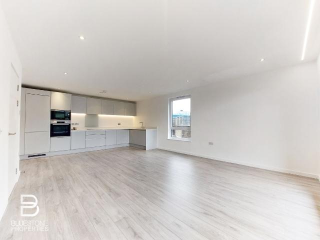 Apartment for rent in London Borough of Croydon, Purley