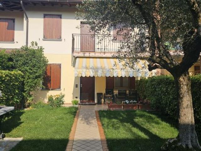 Appartamento in vendita a Carzago Riviera, Calvagese della Riviera