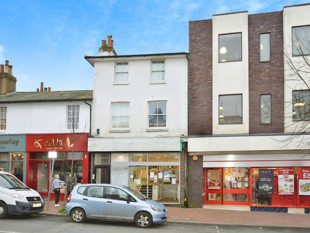 Apartment for rent in St James, Sandown Park