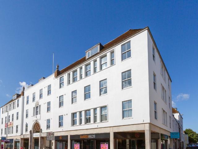 Apartment for rent in St James, Sandown Park