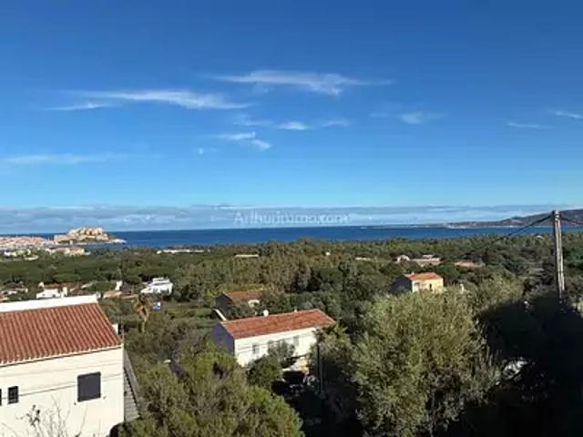 Maison vente à Calvi