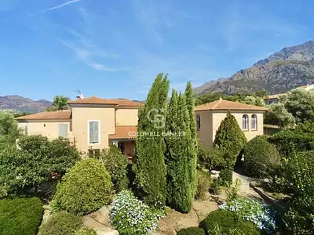 Maison vente à Calvi