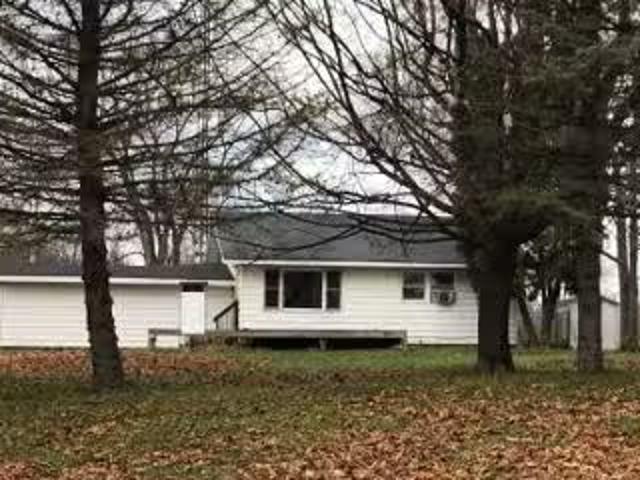 House for sale in Portage