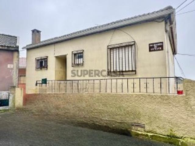 Casa venda em Zona Antiga de Fetais, Santiago Dos Velhos