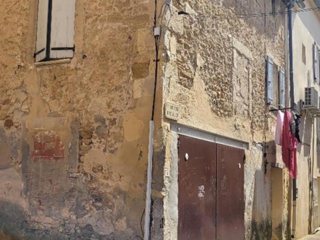 Maison vente à Carpentras, Travaillan