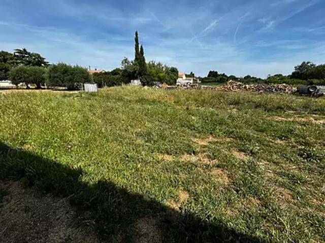 Terrain vente à Camaret-sur-Aigues, Vaucluse