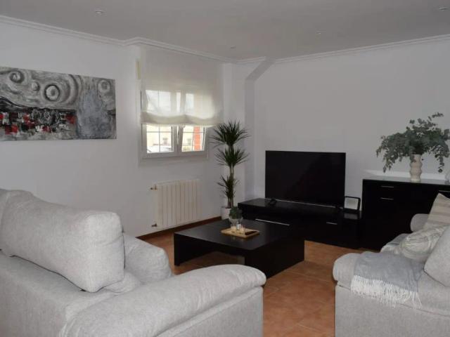 Apartamento en alquiler en Igollo, Camargo