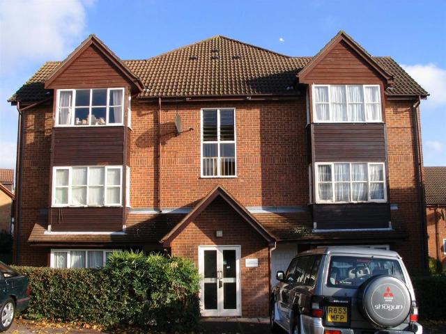 Apartment for rent in Colindale, Greater London