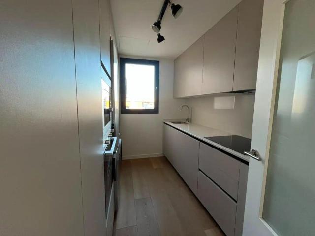 Apartamento en alquiler en Coca de la Piñera, Camas