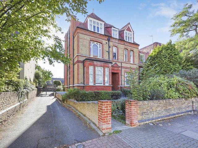 Apartment for rent in London Borough of Wandsworth, Greater London