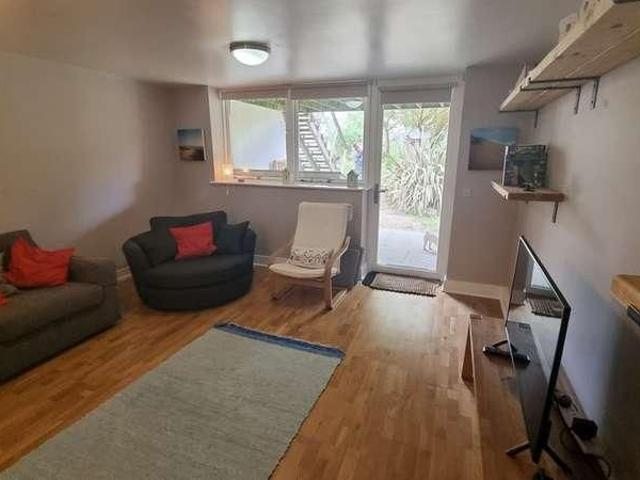 Townhouse for rent in Heathlands, East Sussex