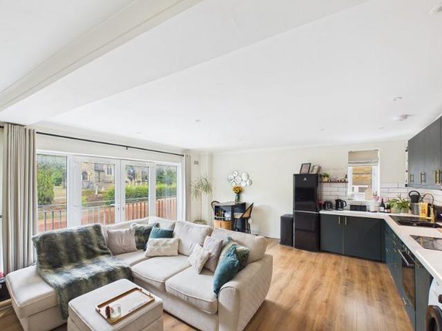 Apartment for rent in Camberley, Surrey Heath