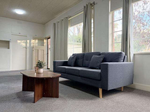 Room for rent in Camberwell, Melbourne