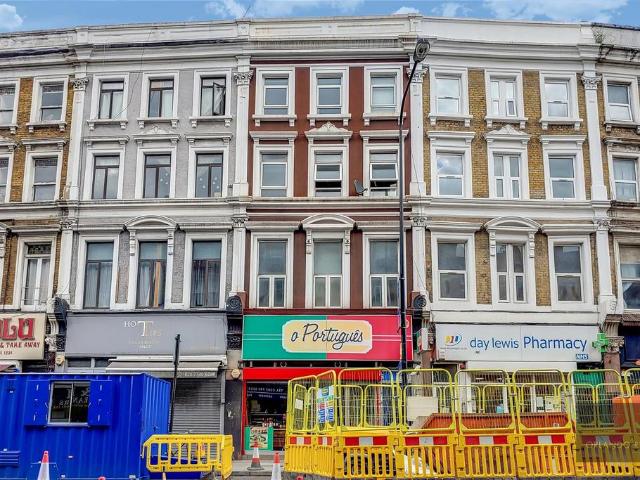 Apartment for rent in Camberwell, Greater London