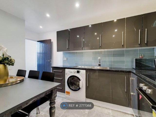 Room for rent in Camberwell, Greater London