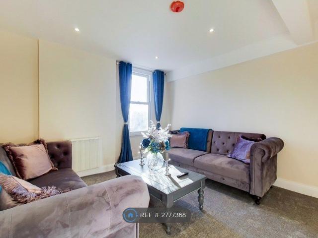 Room for rent in Camberwell, Greater London