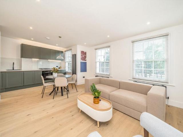 Apartment for rent in Camberwell, Greater London