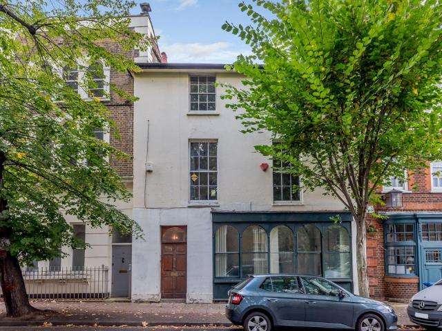 Apartment for rent in Denmark Hill, Greater London