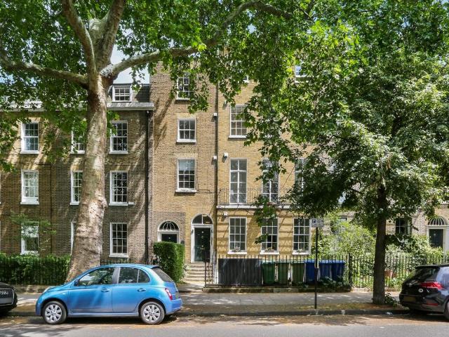 Apartment for rent in Camberwell, Greater London