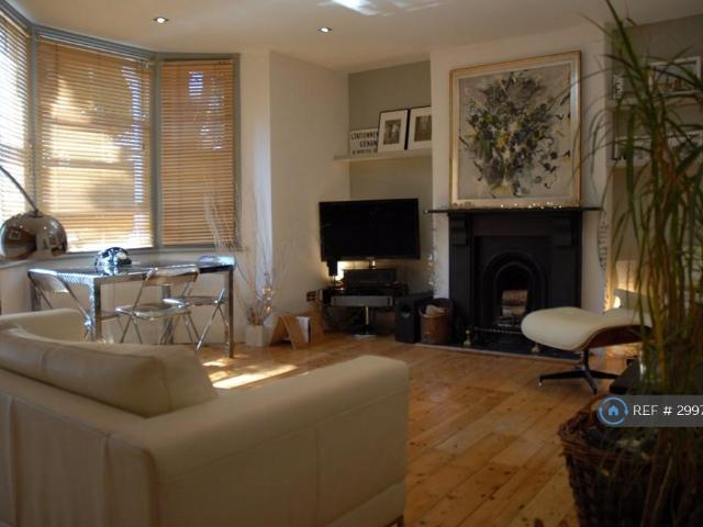 House for rent in Camberwell, Greater London
