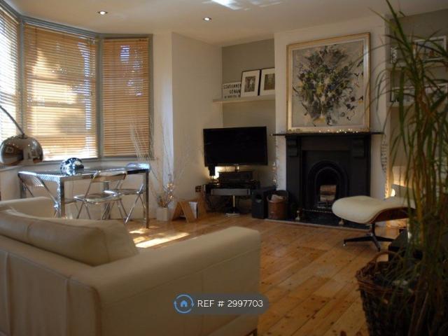 Apartment for rent in Camberwell, Greater London