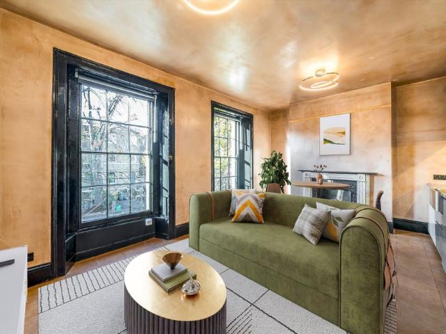 House for rent in Camberwell, Greater London