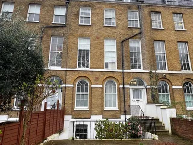 Apartment for rent in Camberwell, Greater London